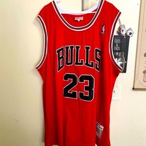 Michael Jordan bulls jersey